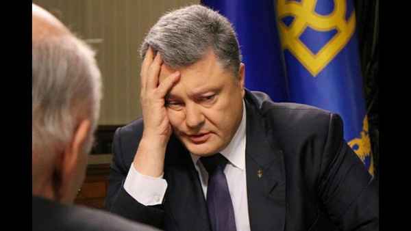 Что ждет Порошенко: ГБР провело обыск в президентском офисе Зеленского