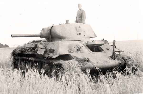 «С топором на танк»: как немцев учили уничтожать советские Т-34