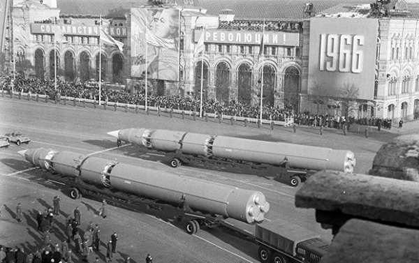 Сколько ядерных боеголовок осталось у Украины после развала СССР