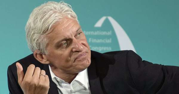Британский суд обязал Тинькова сдать российский паспорт