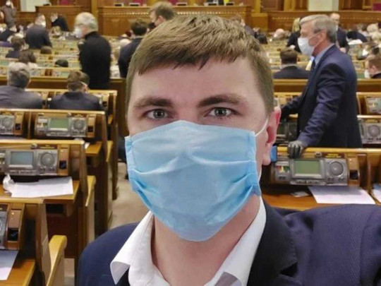 Нардеп, внёсший более 6 тысяч правок к «антиколомойскому» закону, выдвинул властям ультиматум
