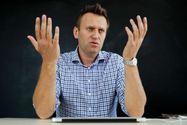 Бал у Сатаны в «Омеге» - Навальный выдал новый фейк о «несчастных» дебоширах на карантине