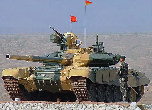 Танковое противостояние в горах Тибета. На что способен Т-90С "Бхишма" против современных китайских танков