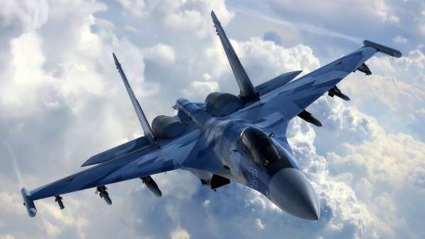 Гениальность компоновки Су-27 стало платформой для разработки ряда новых самолётов