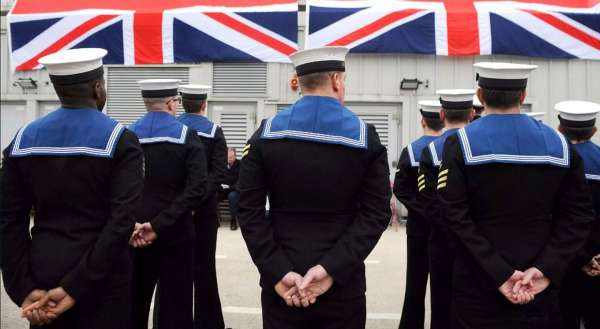 ВМФ Великобритании испугались российского подводного «монстра»