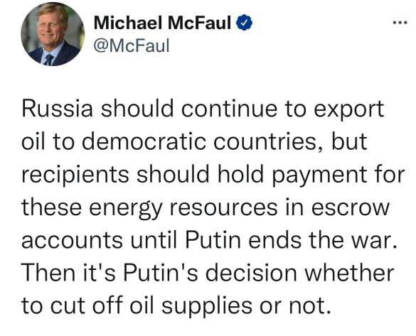 Макфол: Россия должна экспортировать нефть, но платить ей не нужно