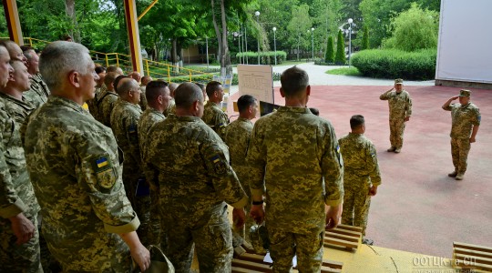 Время Танцюры: Зачем украинским партизанам новый командующий?