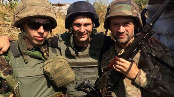 Судьбу бежавшего к нацистам актёра Пашинина раскрыл экс-боец "Правого сектора"*: "Конченый"