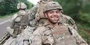 Избежавший смертной казни в ДНР британский наёмник возвращается на Украину - Daily Mail