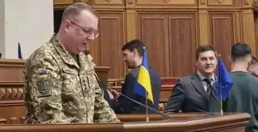 Депутаты Верховной рады отказались заслушивать начальника Генштаба ВСУ генерала Шапталу