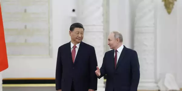 Россия и Китай договорились лишить Америку ее "сверхспособности"