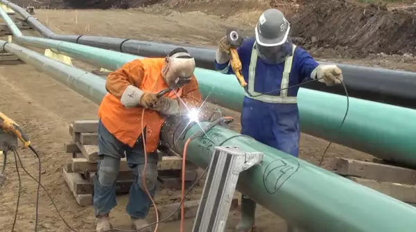 Как проводится проверка сварных швов для нефте- и газопроводов