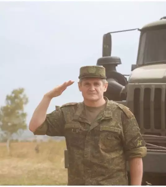 Геройский генерал. Кто такой Теплинский, который может возглавить Генштаб