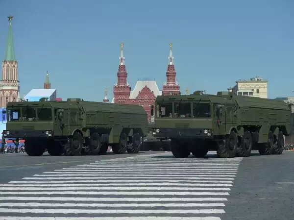 Запад никак не может "загнать" Россию в гонке вооружений. Оказалось, все просто. Руки США и Европы связаны – и их никак не освободить