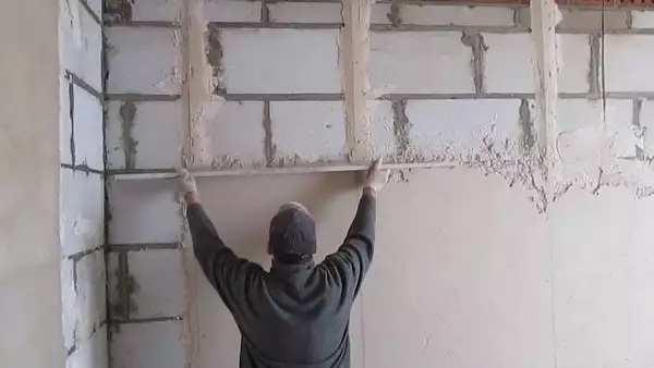 Как посчитать сколько нужно штукатурки на стену?