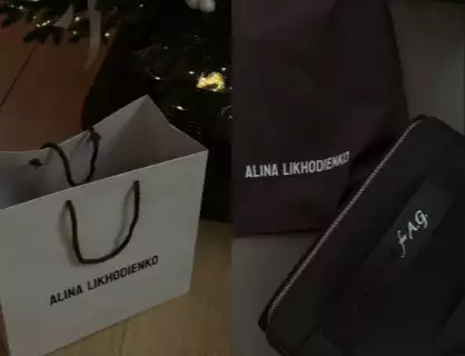 Какие косметички и аксессуары предлагает Alina Likhodienko?