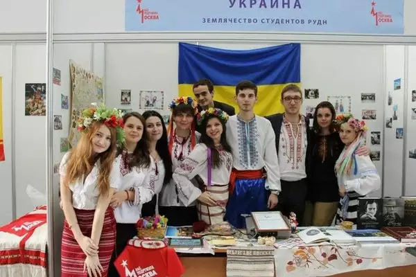 Диаспоральная демократия — нож в спину?