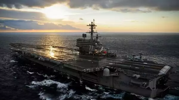 "Если в Венесуэле потопят авианосец, Трампу не объясниться перед Конгрессом" — эксперт о рисках США