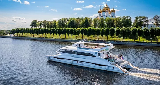 Речные прогулки на теплоходе в Ярославле 2026
